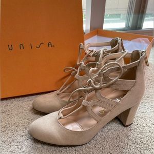 Unisa lace up pump in cream, size 6M